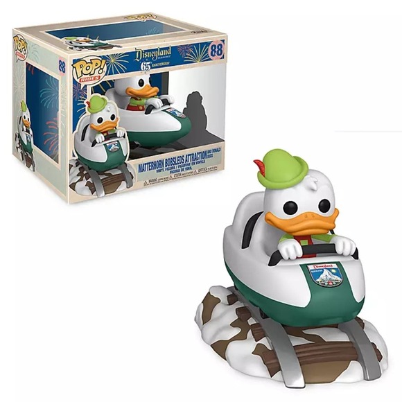Disney Donald Matterhorn Bobsleds Funko Pop - Picture 8 of 9
